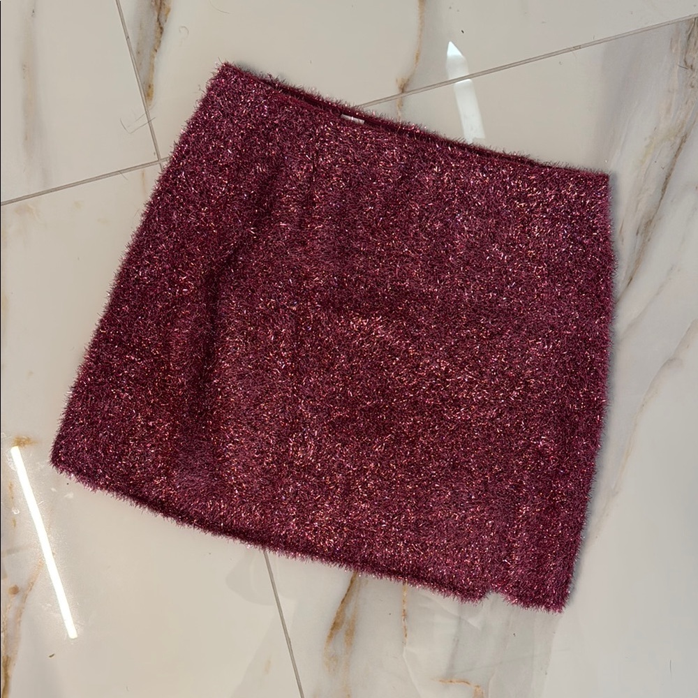 H&M pink skirt